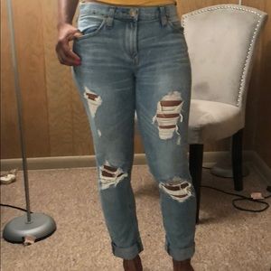 Distressed boyfriend jeans